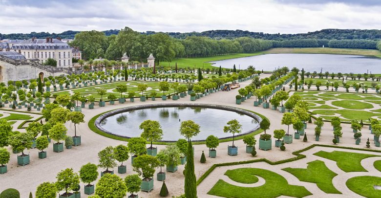 Top 12 Most Beautiful Gardens in The World